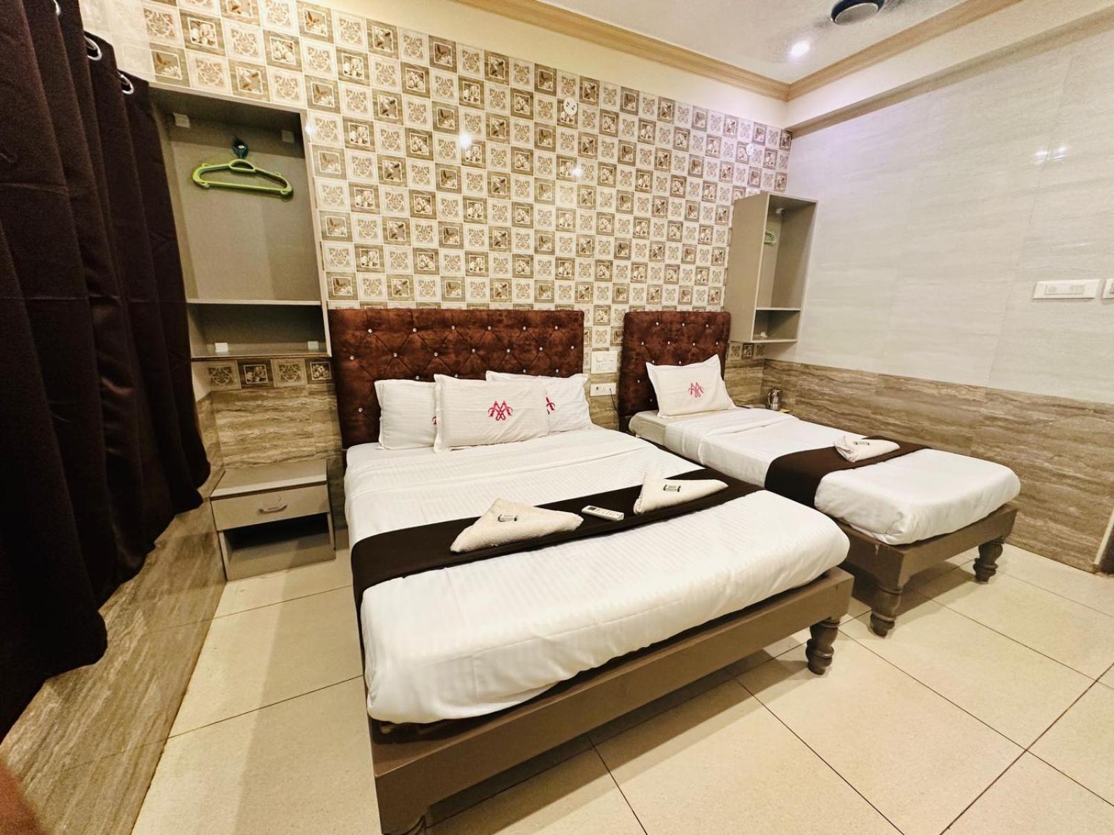 Marina Palace Chennai Eksteriør billede